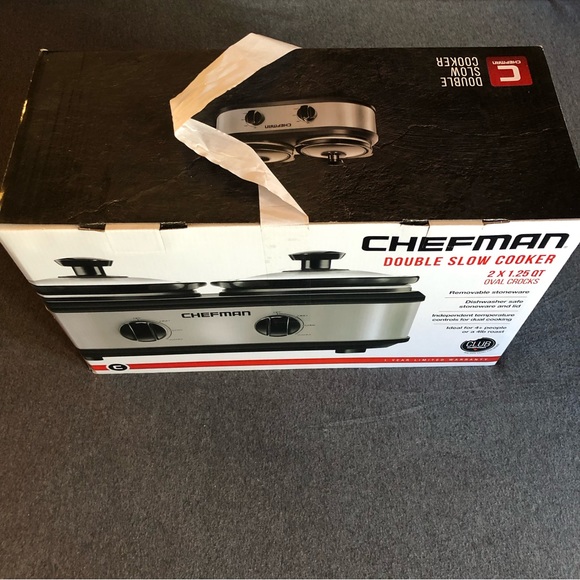 Chefman Double Slow Cooker 2 x 1.25 Quart Oval Stoneware Crocks - Dual Controls - Picture 6 of 11